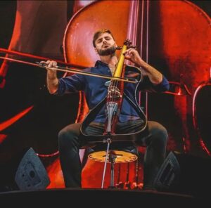 Hauser Cello Biography