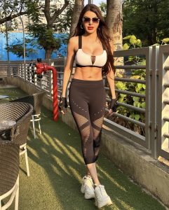 sherlyn chopra